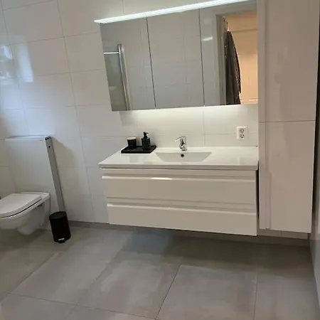 - Vesteralen Villa